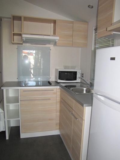 Mobilhome 31m² (3 bedrooms) + Covered terrace