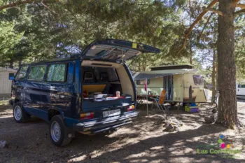 Stellplatz - Naturgrundstück Für Caravan - Camping Sierra de Albarracín "Las Corralizas 1.727m"