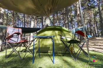 Stellplatz - Naturgrundstück Für Zelt, Mit Kunstrasen - Camping Sierra de Albarracín "Las Corralizas 1.727m"