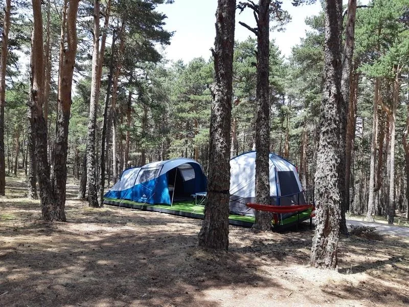 Huuraccommodatie(s) - Plus Ingerichte Tent - Camping Sierra de Albarracín "Las Corralizas 1.727m"