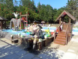 Établissement Flower Camping Le Jardin De Sully - Saint Père Sur Loire