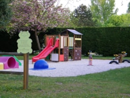 Flower Camping Le Jardin de Sully - image n°23 - Roulottes
