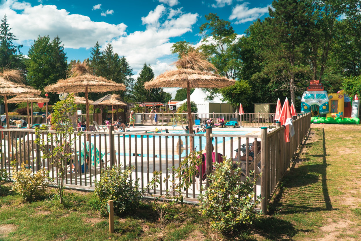 Flower Camping Le Jardin de Sully
