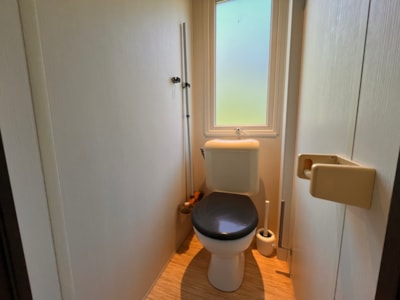 Mobile-home Confort 38m² 3 bedrooms + TV + sheltered terrace 18m² + 2 bathrooms