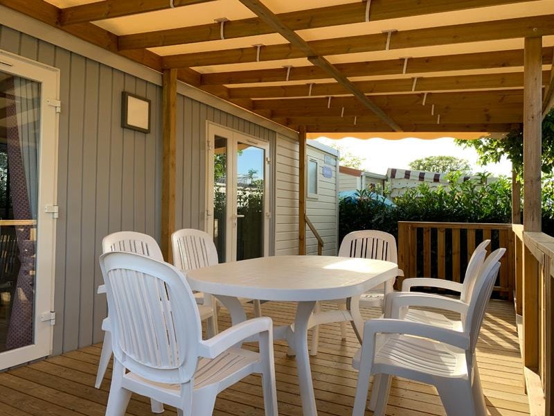 C- Mobil-home Caraïbes climatisé 2 chambres