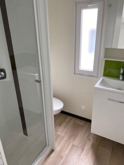 R- Mediterranean 3-bedroom air-conditioned mobile home 1/6 pers.