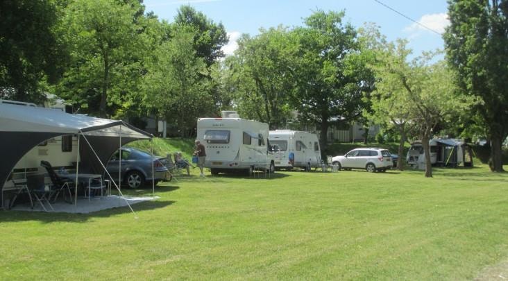 Piazzola tenda o roulotte