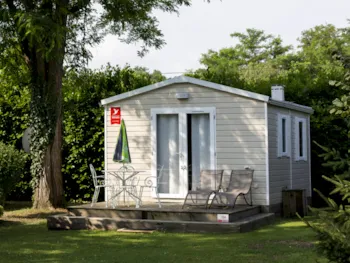 Mietunterkunft - Mobil-Home Trigano 20 M² - Terrasse - 1 Chambre - Sites et Paysages Touristique De Gien