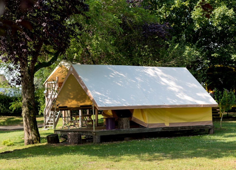 Tent CANADA 7 m² - 1 (slaap)kamer / overdekt terras - zonder sanitairgebouw