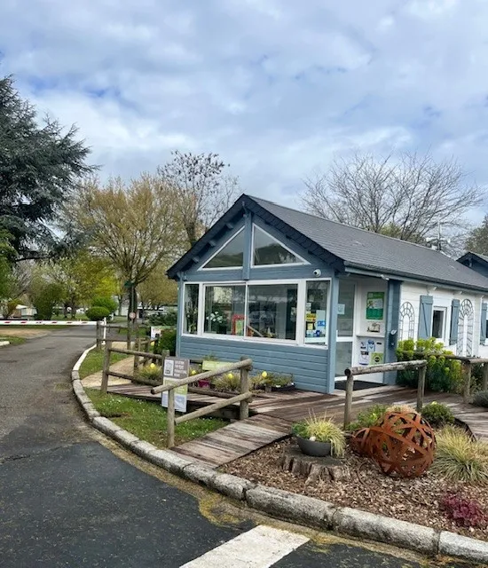 Sites et Paysages Touristique De Gien - image n°1 - Camping Direct