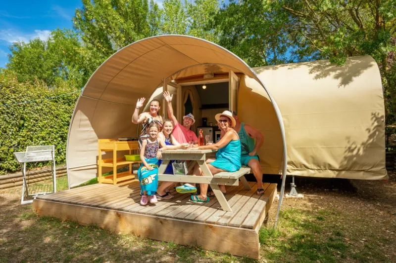 Roulotte Toilée Coco Sweet Insolite Nature 2Ch Sans Sanitaire