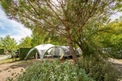 Pitch Trekking Package by foot or by bike without electricity