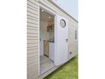 Stellplatz - Stellplatz Premium 2/6 Pers. Mit Privaten Sanitäranlagen + Strom 10A - Le Moulin de Sainte Anne