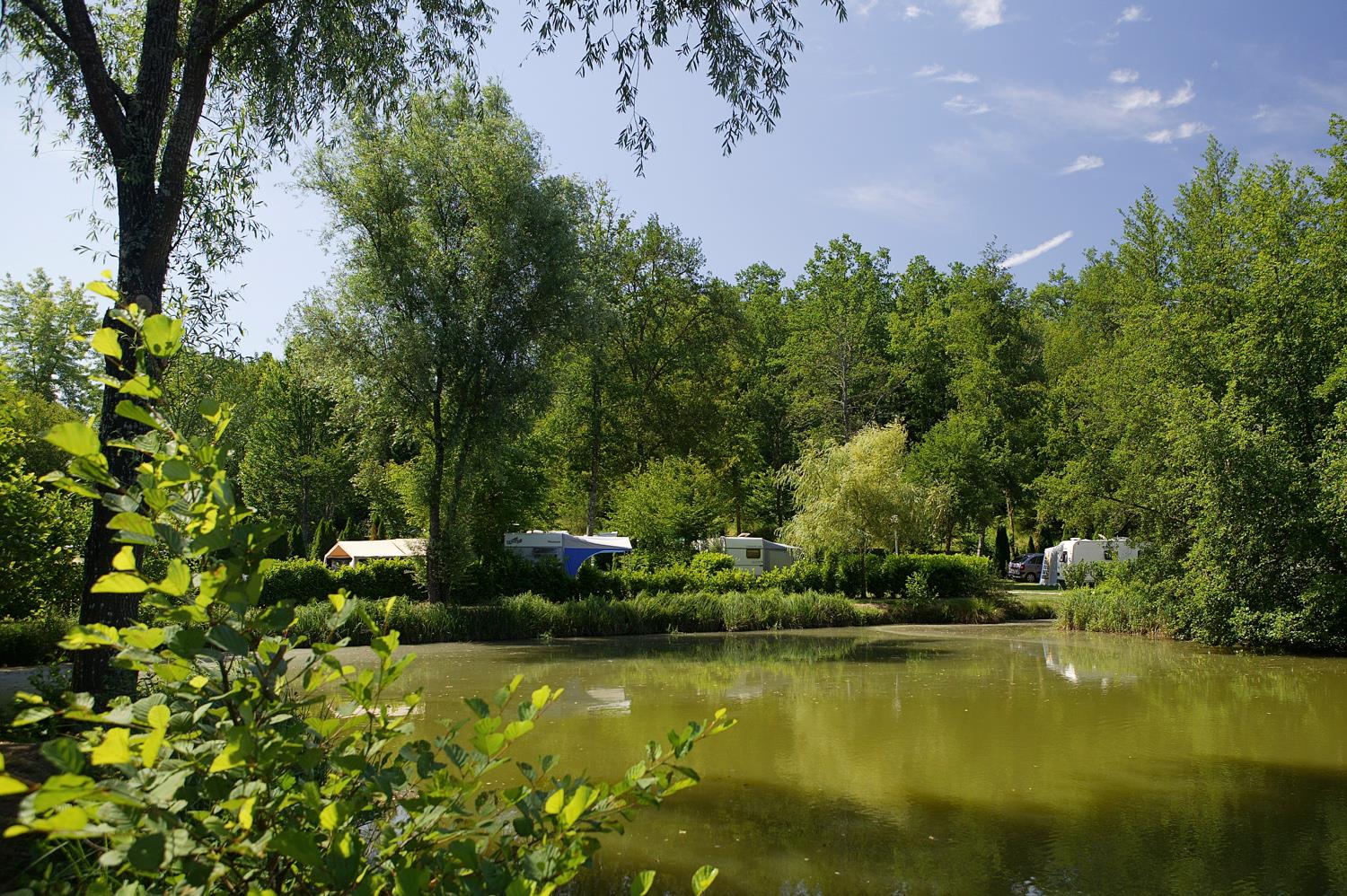 Capfun - Camping Le Moulin du Roch - Nuova Aquitania - Immagine n°3 Capfun - Camping Le Moulin du Roch - Nuova Aquitania - Immagine n°3