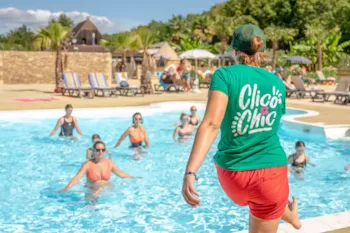 Clico Chic - Camping Le Moulin du Roch - image n°2 - Camping Direct