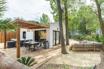 Mietunterkunft - Villa Jade 3 Schlafzimmer Mit Spa Prestige - Camping Sandaya Blue Bayou