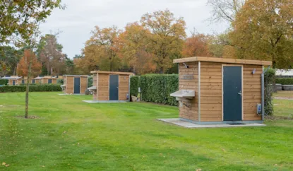 Comfort Pitch With Private Bathroom Facilities - Approximately 100M2 Pet-Free - Electricity 10A