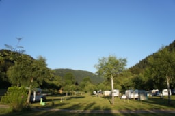 Kampeerplaats(en) - Standplaats - Camping La Vologne