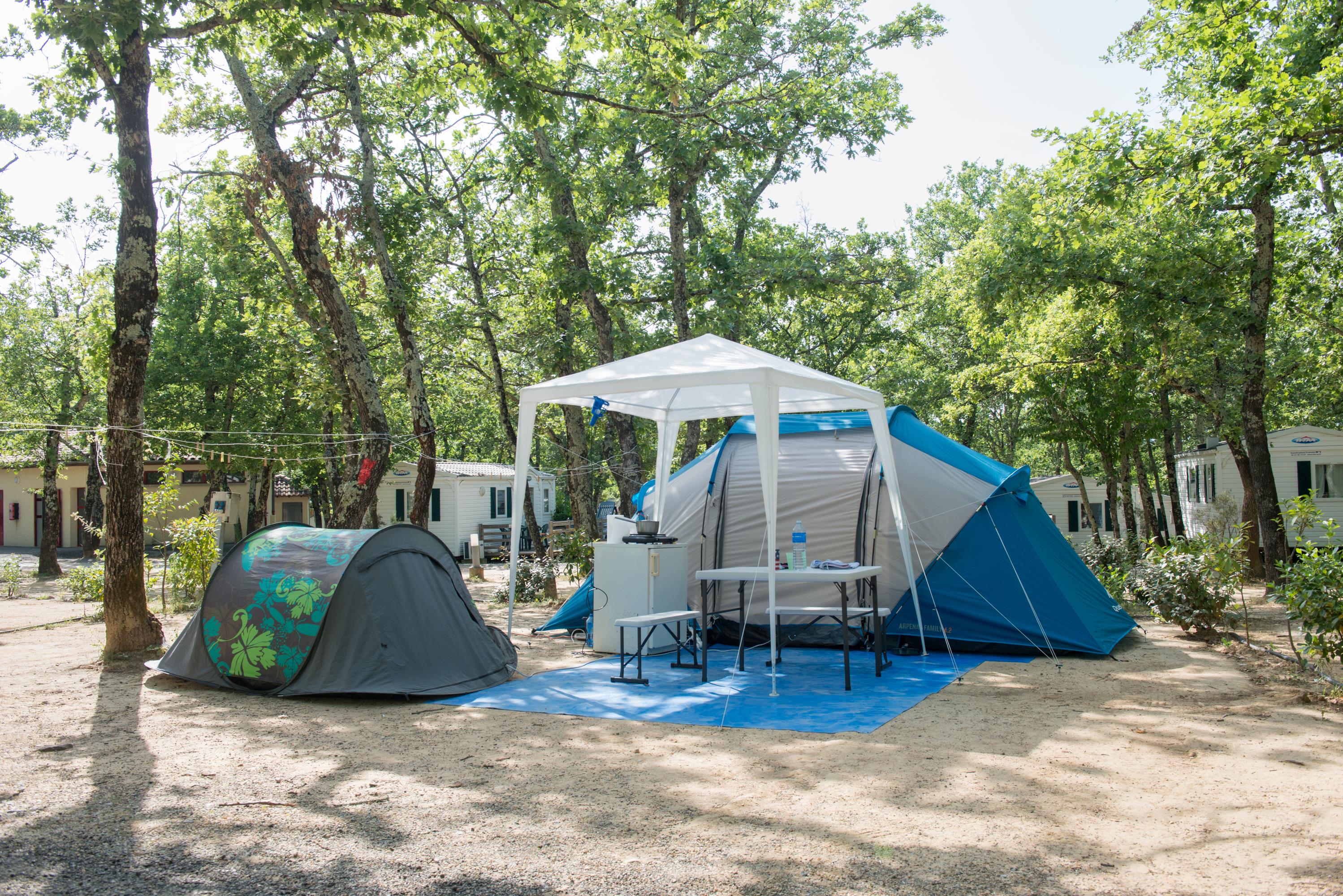 Kampeerplaats - Standplaats Standard Zonder Elektriciteit - Camping Sunêlia Aluna Vacances