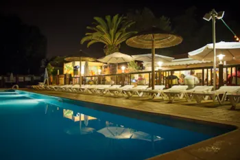 Camping l’Oasis & California - MyCamping