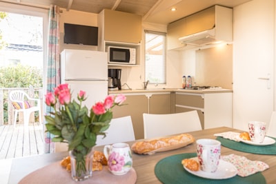 Cottage air-conditioning + TV — 2