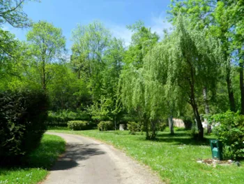 Stellplatz - Stellplatz Mit Strom Für Wohnmobil - Camping Le Haut Salat