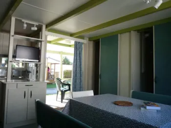 Huuraccommodatie(s) - Chalet Family  3 Slaapkamers 29 M² + Overdekt Terras - Camping Paradis Aloé