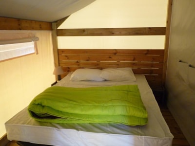 Ecolodge  2 chambres -  sanitaire du camping — 3