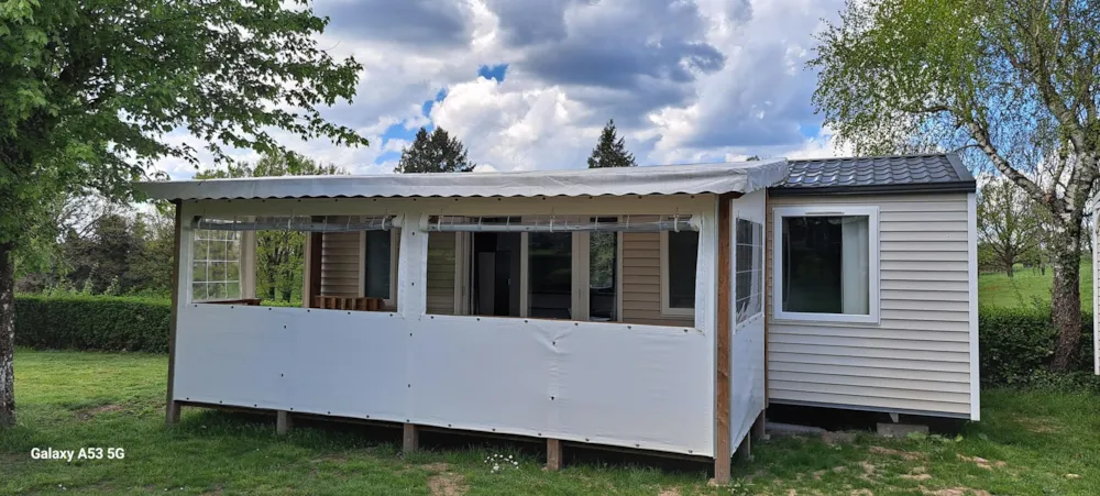 Mietunterkunft - Mobil-Home 3 Chambres - Domaine Relais du Lac 