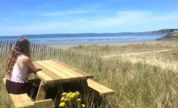 Stellplatz - Royal Pitch Zelt- Balkon Meerblick +120M2 - Camping La Plage de Treguer