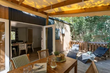 Mietunterkunft - Cottage Azur  2 Schlafzimmer **** - Camping Sandaya L'Etoile d'Argens