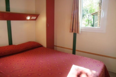 S-950 (by Vilanova Park) - Chalet Luxe 35 m² — 4