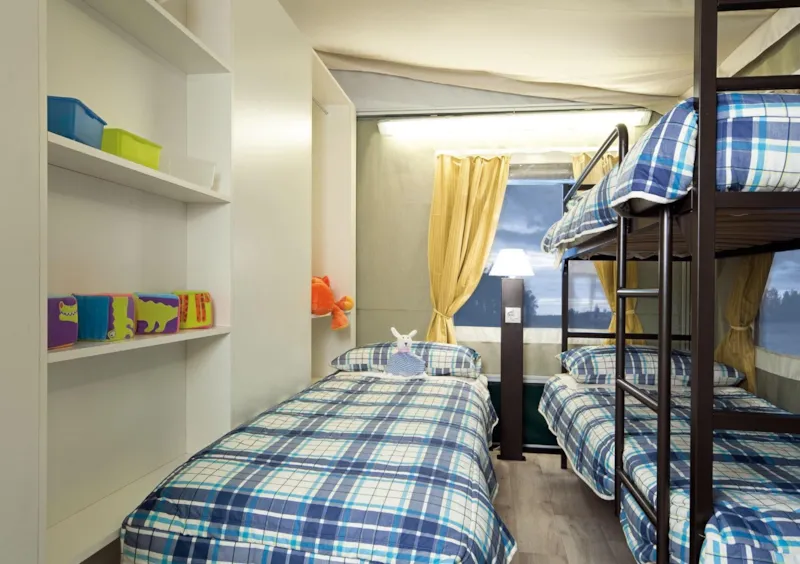 Lodge Tent (By Vilanova Park)