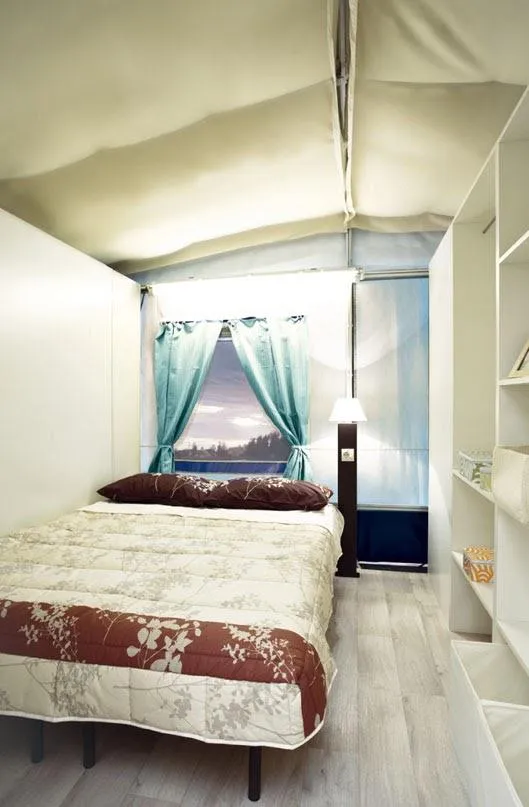 Lodge Tent (By Vilanova Park)