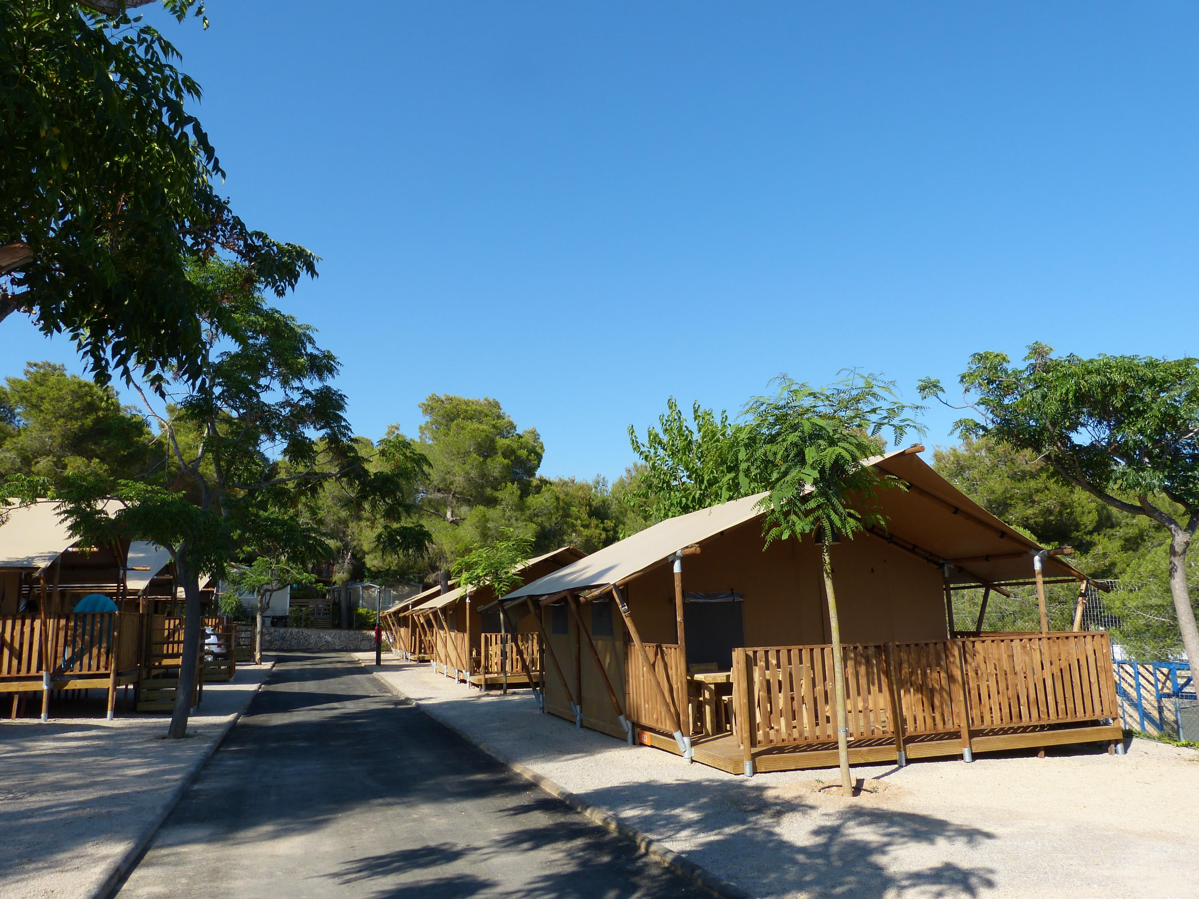 Location - Baobab Tent (By Vilanova Park) - Camping Vilanova Park