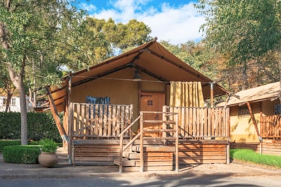 BAOBAB TENT (by Vilanova Park) — 1