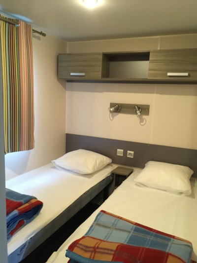 MOBILHOME TONGA 3 BEDROOMS (air-conditioned) rental per night