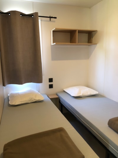 MOBILHOME SAONA CONFORT 3 BEDROOMS per night