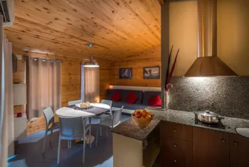 Mietunterkunft - Bungalow Stel 5 Klimaanlage + Auto - Stel Camping & Bungalow Resort