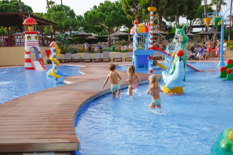 Bungalow Stel 5+ Climatisation + Voiture