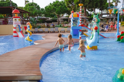 Stel Camping & Bungalow Resort