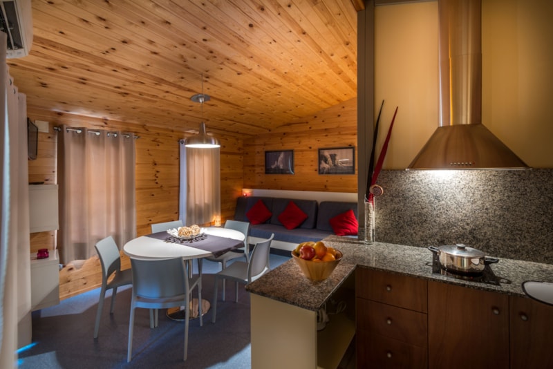 BUNGALOW STEL 5+ Climatisation + Voiture