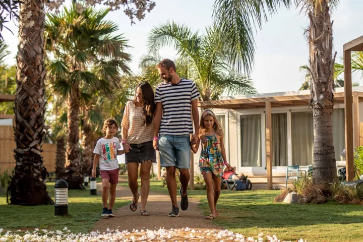 Alannia ELS PRATS - image n°1 - Camping Direct