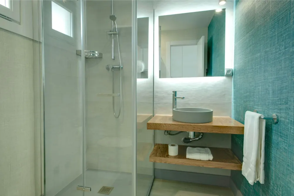 Location - Studio A - Alannia ELS PRATS