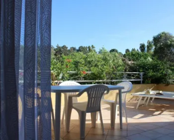 Mietunterkunft - 2-Zimmer-Wohnung 40M² - Dusche - Tv - Klimaanlage - International Village Sport & Spa