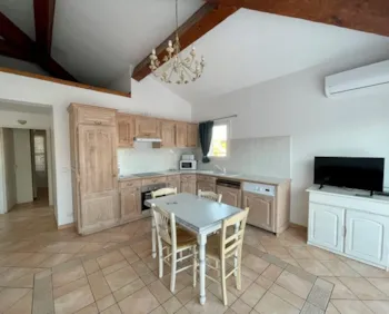 Mietunterkunft - 2-Zimmer-Wohnung 40M² - Dusche - Tv - Klimaanlage - International Village Sport & Spa