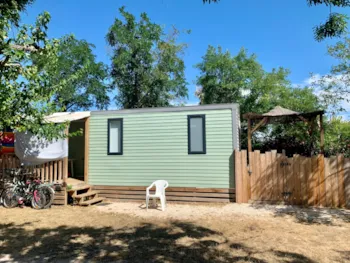Mietunterkunft - Mobilheim Créole 32 M² - 3 Räume - 2 Schlafzimmer - Privat Jacuzzi - Klimaanlage - International Village Sport & Spa