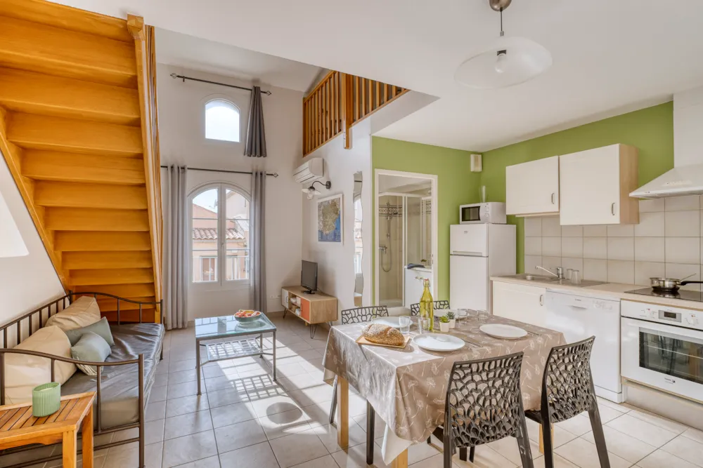 Location - Studio Mezzanine - 4 Personnes - 40 M² - Résidence de Vacances LA GABINIERE