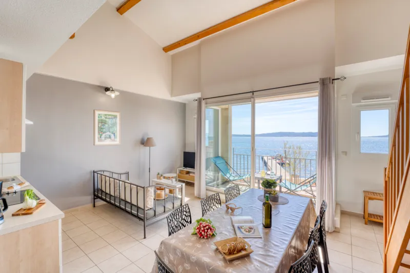 3 Pieces Mezzanine + Loggia - Vue Mer - 7 Personnes - 68 M²