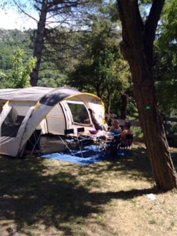 Accommodation - Ready To Camp : Real Tent Equipped With Fridge And Electricity - Flower CAMPING LES FAUVETTES